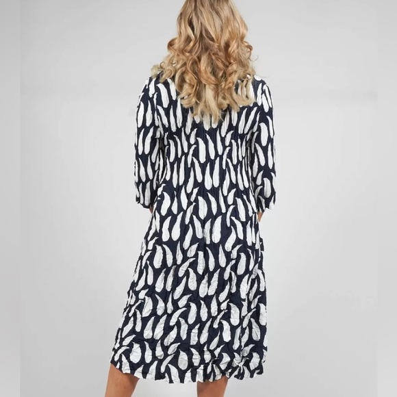 AlQuema Smash Nehru Collar Coat Dress Navy with White Ink Droplet - Picture 3 of 11